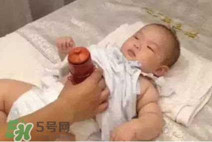 寶寶氣管炎艾灸治療有用嗎？寶寶氣管炎艾灸效果如何