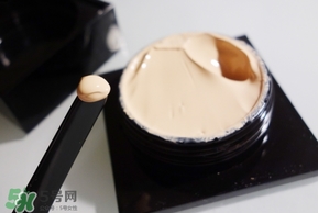 serge lutens鹵蛋粉底霜多少錢？蘆丹氏粉底霜專柜價(jià)格