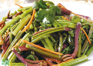 蕨菜什么人不能吃？哪些人不能吃蕨菜？