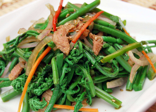 水蕨菜和山蕨菜哪個致癌？水蕨菜致癌是真的嗎？