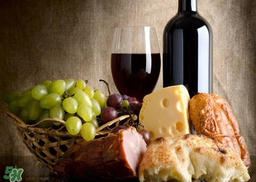 孕婦可以喝紅酒嗎？孕婦喝紅酒對胎兒有影響嗎？