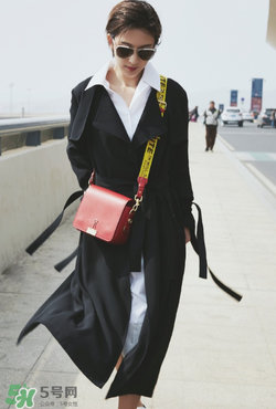 off white條紋包正品多少錢？off white包包專柜價格