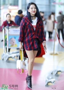 off white條紋包正品多少錢？off white包包專柜價格