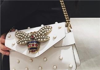gucci蜜蜂包正品多少錢(qián)？gucci古馳蜜蜂珍珠包專柜價(jià)格