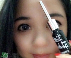 美人魚眼線液怎么用？美人魚眼線液怎么畫？