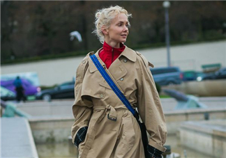 卡其色風(fēng)衣怎么搭配？卡其色風(fēng)衣怎么搭配好看？