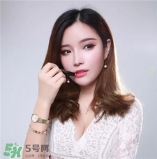 mistine女王權杖口紅怎么涂?Mistine女王口紅怎么用?