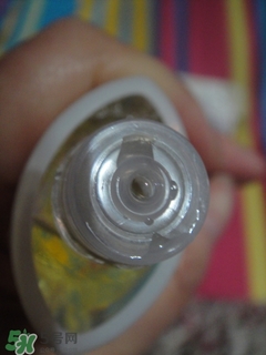 cpb保濕露滋潤(rùn)還是清爽？cpb保濕露滋潤(rùn)和清爽型區(qū)別