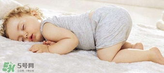 孩子睡覺(jué)為什么打呼嚕？孩子睡覺(jué)打呼嚕是什么原因