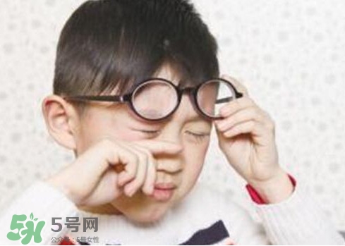 近視眼怎么自然恢復？近視眼如何自然恢復