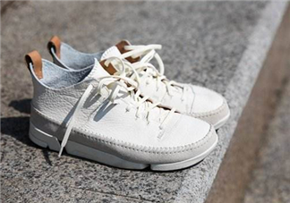 clarks三瓣鞋正品多少錢？clarks其樂三瓣鞋專柜價格