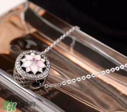 潘多拉2017新品桃花項(xiàng)鏈多少錢？pandora新品桃花項(xiàng)鏈專柜價(jià)格