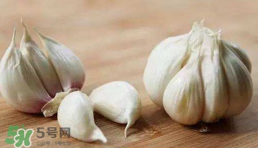 發(fā)芽的大蒜能吃嗎？發(fā)芽的大蒜能不能吃