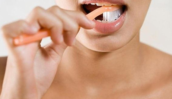 刷牙的時(shí)候惡心干嘔是怎么回事？刷牙時(shí)惡心干嘔是怎么回事