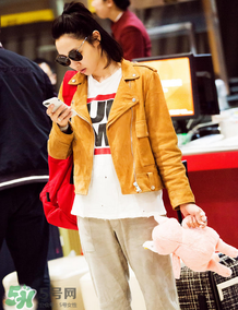 白百合黃色外套是什么牌子？白百合黃色外套是哪個(gè)品牌？