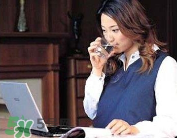 坐車耳鳴了怎么辦？坐車耳鳴怎么緩解