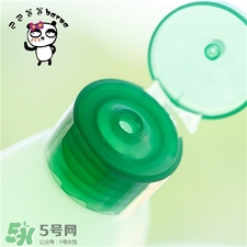 黃瓜水和絲瓜水哪個好?黃瓜水和絲瓜水的區(qū)別 黃瓜水和絲瓜水哪個好?黃瓜水和絲瓜水的區(qū)別