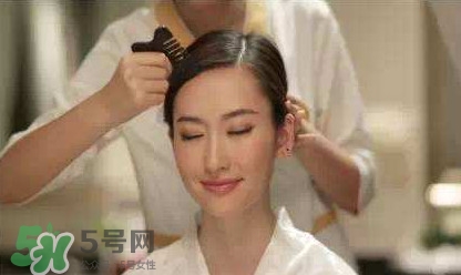 刮痧能治頸椎病嗎？頸椎病刮痧正確圖片