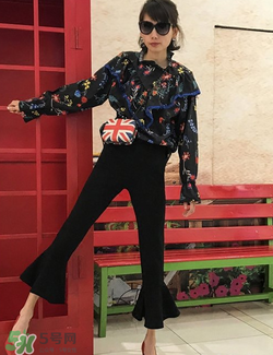 喇叭褲怎么搭配？喇叭褲怎么搭配好看？