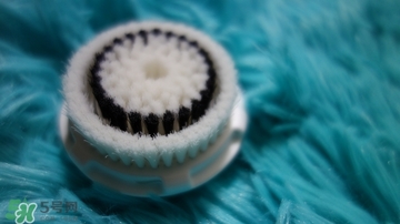 clarisonic洗臉?biāo)⑺㈩^哪種好？科萊麗洗臉?biāo)⑺㈩^怎么裝？