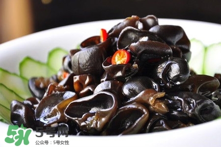 尿酸高可以吃黑木耳嗎？ 尿酸高的能吃木耳嗎？	