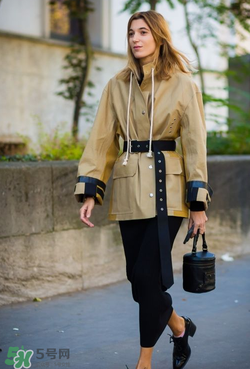 水桶包怎么背好看？水桶包怎么搭配好看？