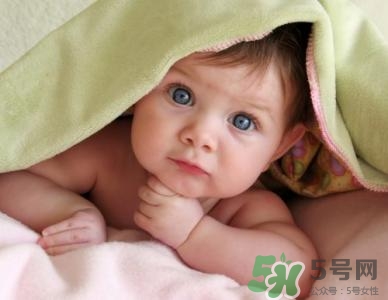 嬰兒缺氧是什么原因？嬰兒缺氧是什么原因造成的？