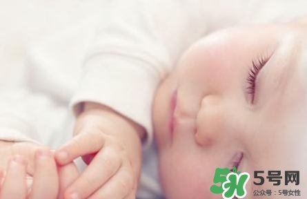 胎兒缺氧B超能看出來(lái)嗎？b超能測(cè)出胎兒缺氧嗎？