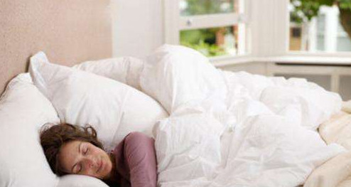 晚上睡覺經(jīng)常做夢怎么辦？為什么晚上睡覺老做夢