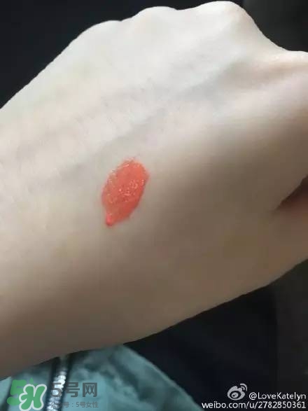 ysl唇釉怎么刻字？ysl唇釉哪里可以刻字？