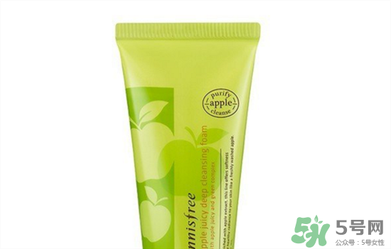 悅詩風(fēng)吟綠茶洗面奶適合什么膚質(zhì)？悅詩風(fēng)吟洗面奶適合油性肌膚嗎？