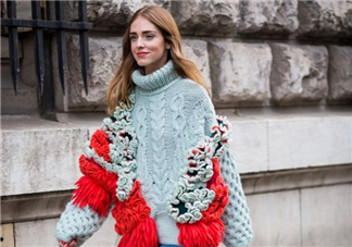 春天穿毛衣怎么搭配？春天穿毛衣怎么搭配好看？