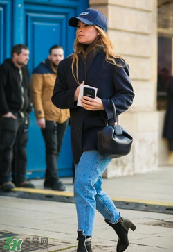 5月份去香格里拉穿什么？五月份去香格里拉穿什么衣服？