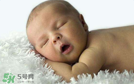 益生菌嬰兒有副作用嗎？益生菌對(duì)嬰兒產(chǎn)生副作用嗎？