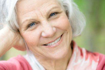 牙齒松動(dòng)是什么原因？牙齒松動(dòng)是怎么回事