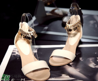 五月份可以穿涼鞋嗎？五月份可以穿涼鞋嗎？