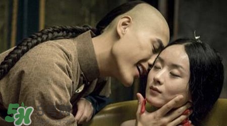 皇帝們的第一次給了誰？