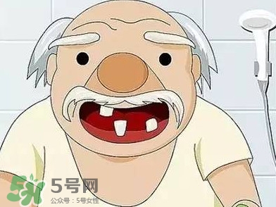 牙周炎怎么得的？牙周炎怎么引起的