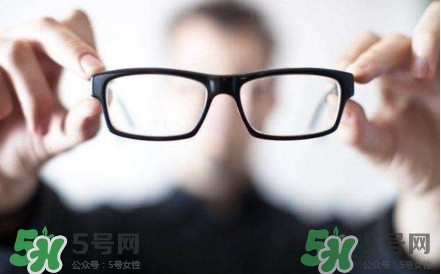 近視眼吃什么對(duì)眼睛好？近視眼吃什么好