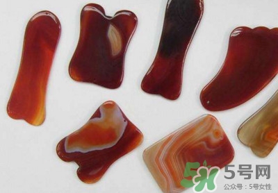 刮痧板什么材質(zhì)的好？刮痧板什么樣的好