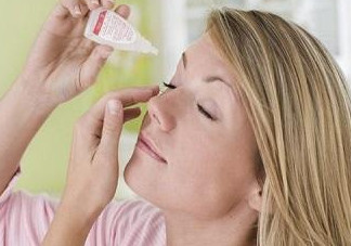 滴眼液對眼睛好嗎？滴眼液對眼睛好不好