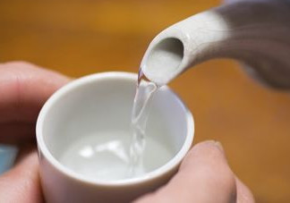 隔夜水能喝嗎？隔夜水能不能喝