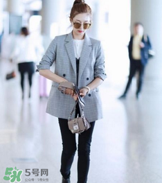 范思哲鏈條包正品多少錢？versace鏈條包專柜價(jià)格