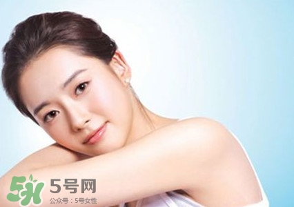 臉上長(zhǎng)汗毛是什么原因？臉上長(zhǎng)汗毛怎么回事