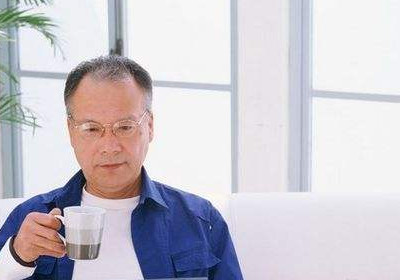 中老年人補(bǔ)鈣什么時間最好？中老年人補(bǔ)鈣注意事項