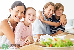 經(jīng)常胃痛吃什么食物好？胃痛吃什么食物好得快