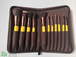 受受狼小黃鴨化妝刷怎么樣？受受狼小黃鴨化妝刷多少錢(qián)？