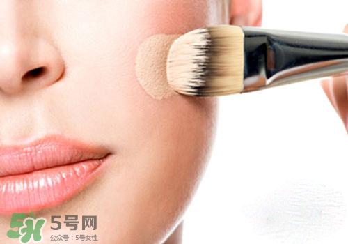 只涂bb霜要卸妝嗎？bb霜不卸妝會怎樣？