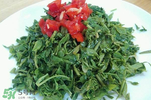 香椿不焯水能吃嗎？香椿不燙能吃嗎？