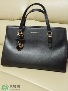 charles keith是什么牌子？屬于什么檔次